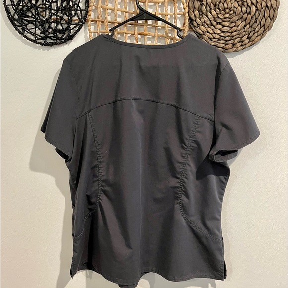 SCRUBSTAR TOP - Picture 2 of 3